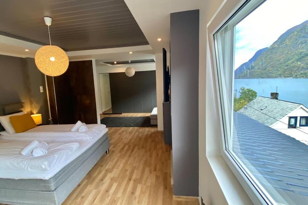 Fjordside Panorama House Trolltunga Villa Odda Esterno foto